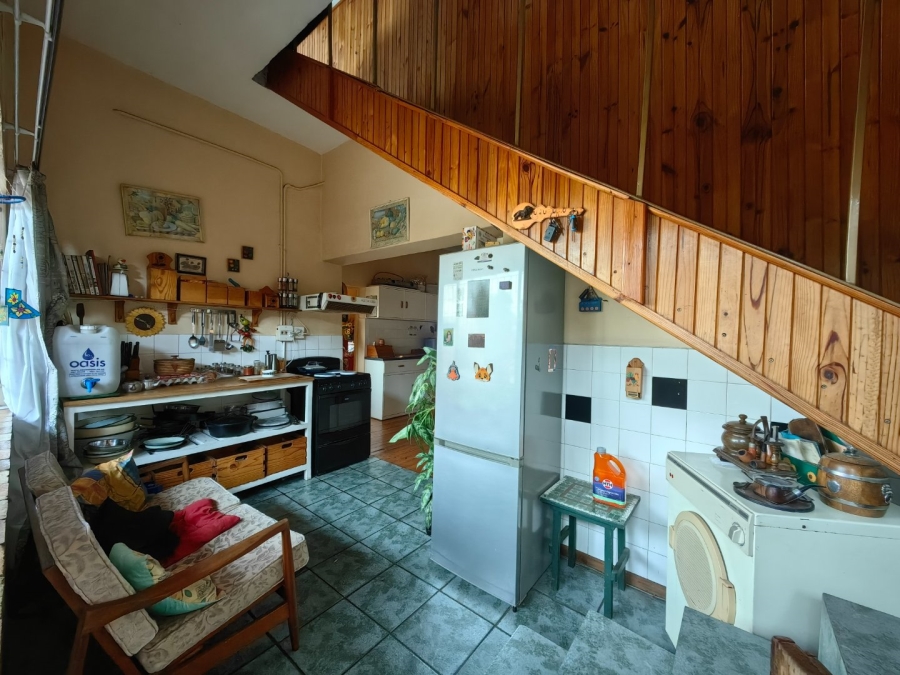 6 Bedroom Property for Sale in Glenlilly Western Cape